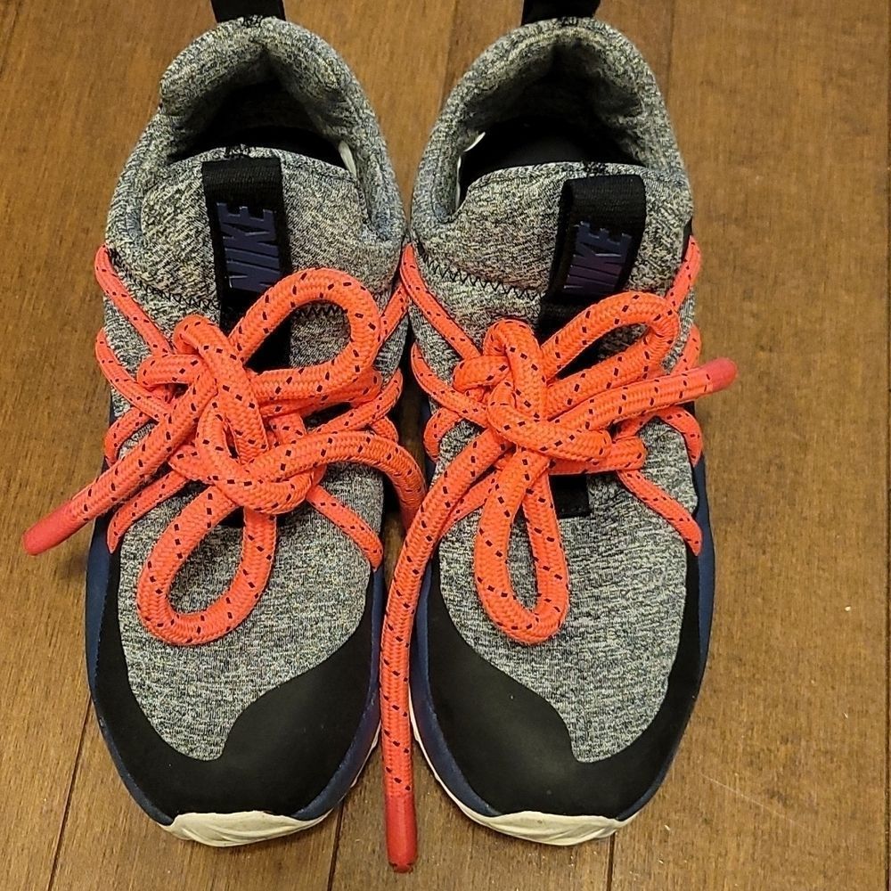 Nike sneakers with hot pink laces